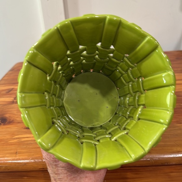 Primo Gi Bassano Made in Italy Green Woven Pottery Vase - Picture 4 of 5